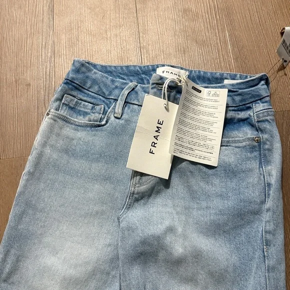 NWT FRAME DENIM LE MINI BOOT MID RISE JEANS